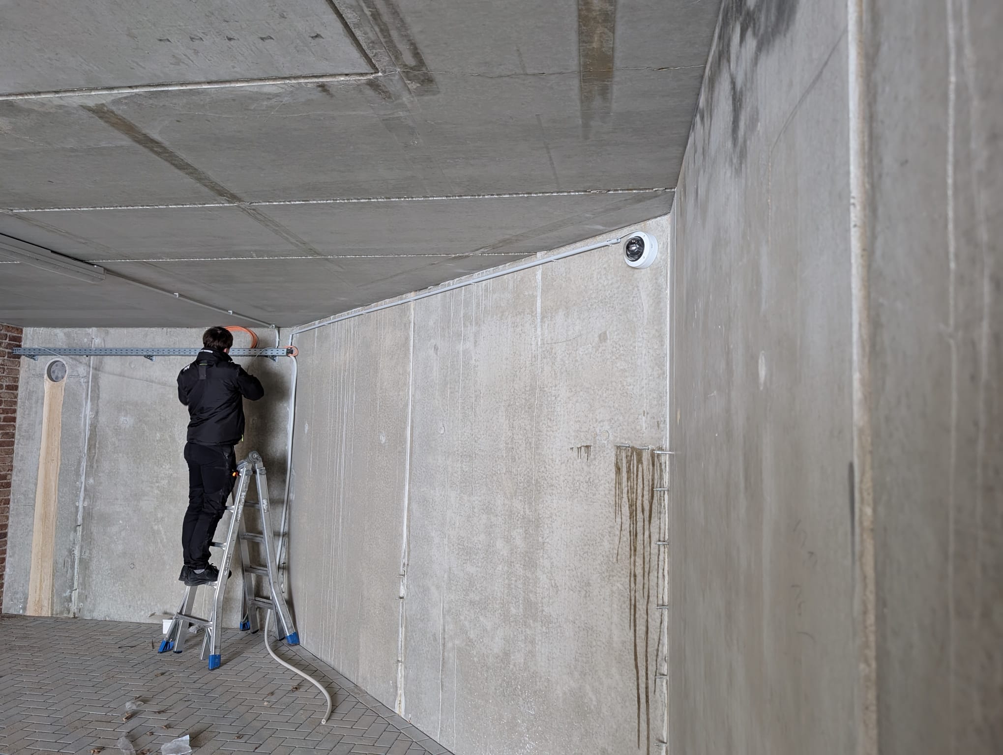 Kennzeichenerkennung Kamera: Komfortable und sichere Zufahrtslösungen Kennzeichenerkennung Kamera: Komfortable und sichere Zufahrtslösungen